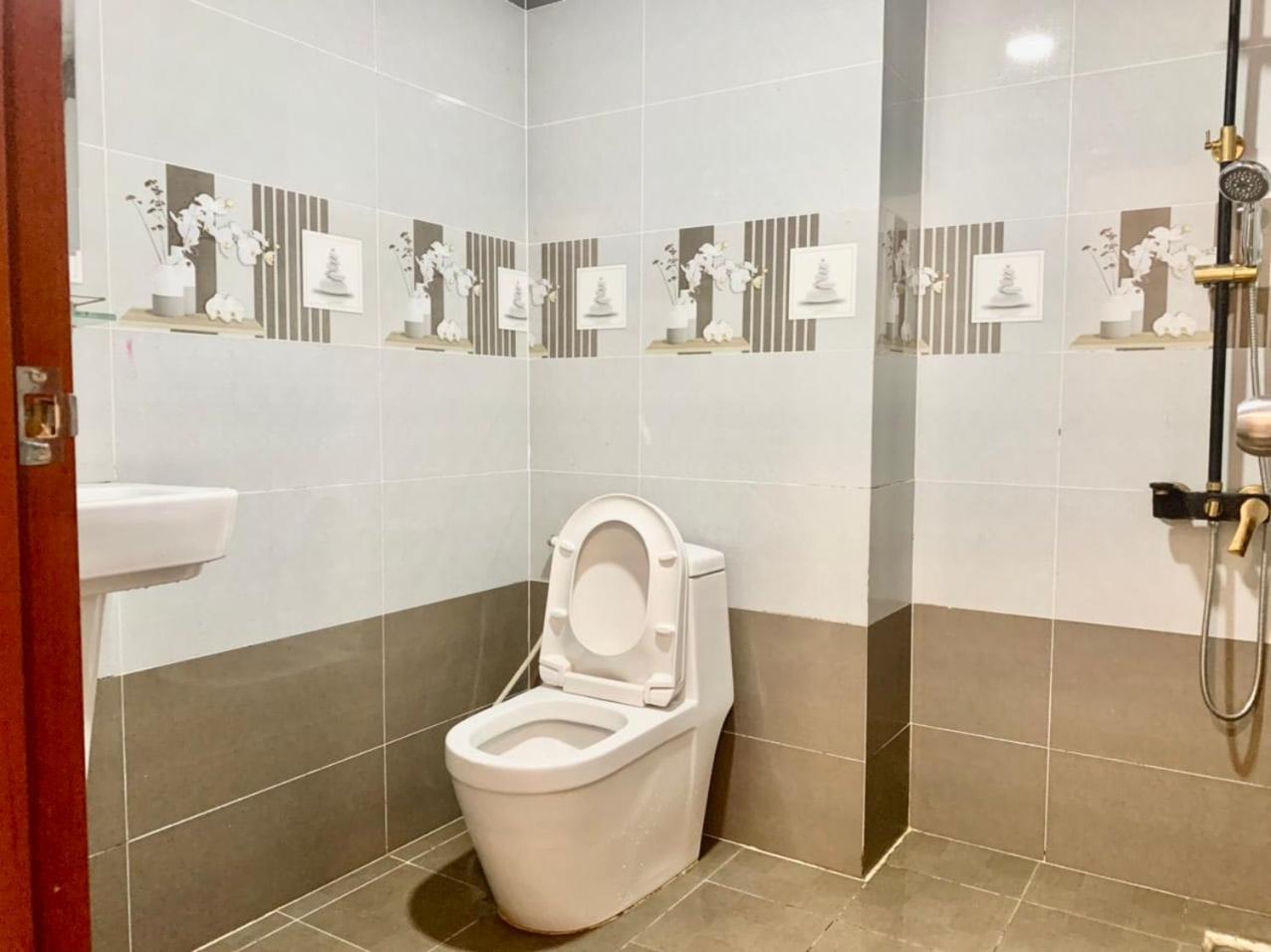 Nhan Duc Hotel Хошимин Екстериор снимка